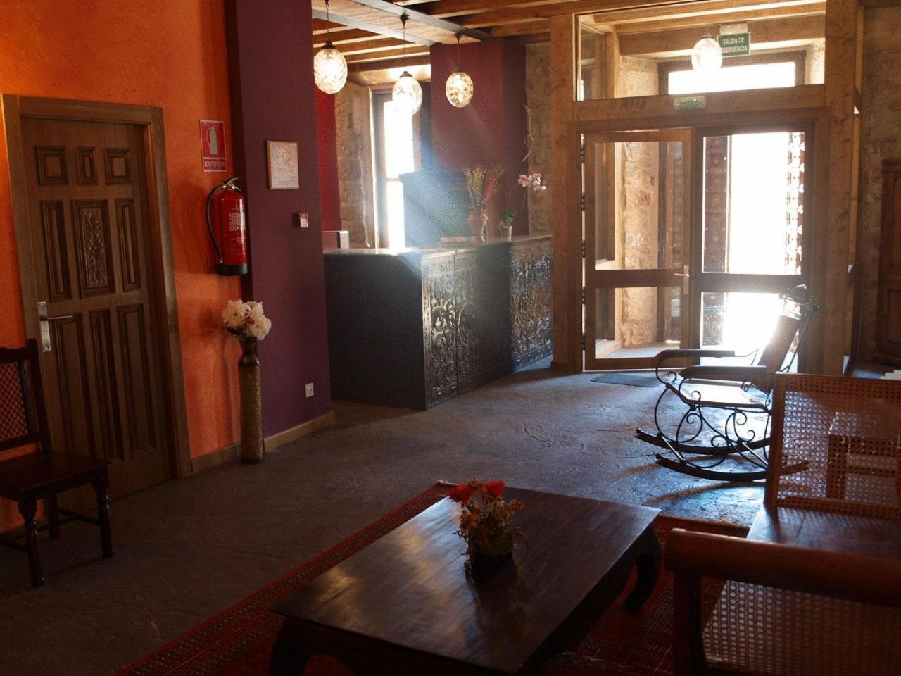 塞雷苏埃拉大人酒店 Aldeanueva de la Serrezuela 外观 照片